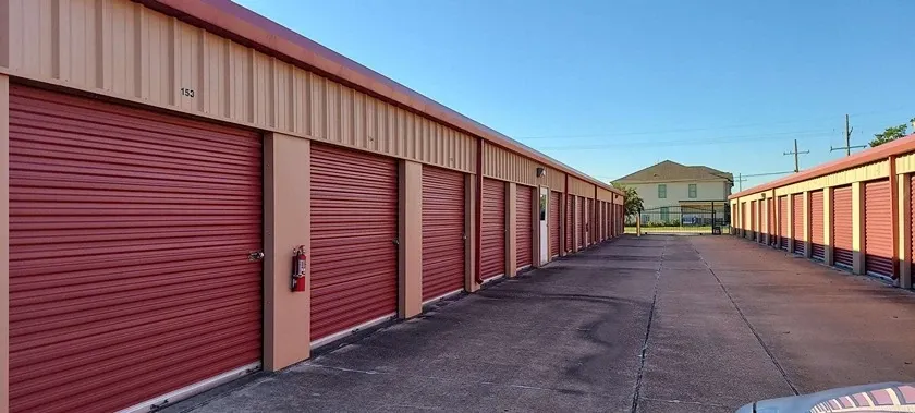 row of self storage units with drive up