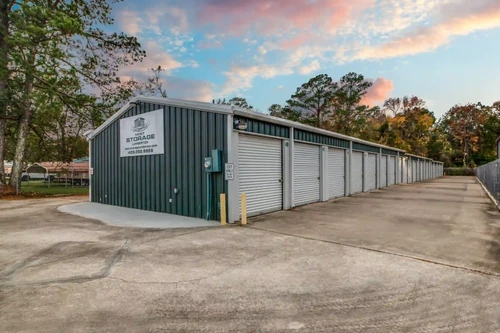 Happy Dog Storage - Lumberton storage facility exterior view