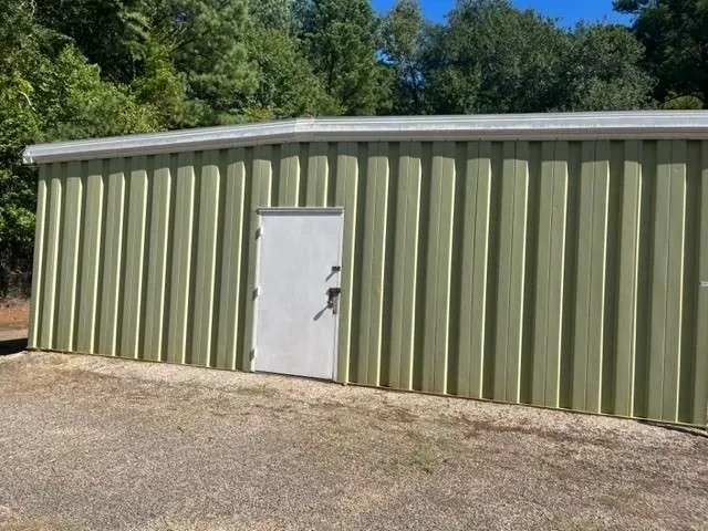 outdoor self storage units