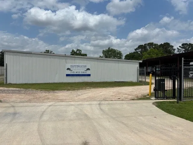 entrance Huffmeister Boat & RV Storage