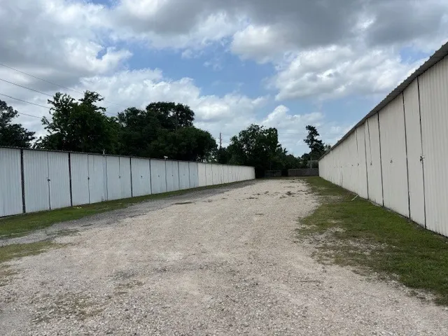 Huffmeister Boat & RV Storage outdoor, parking storage