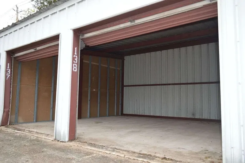 drive up access storage