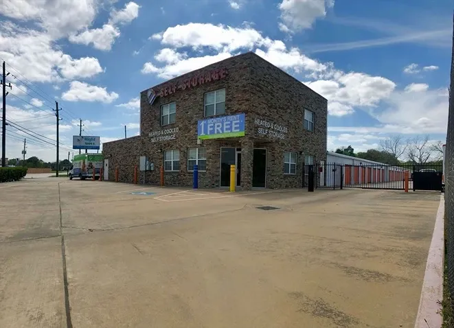 aldine right move self storage facility