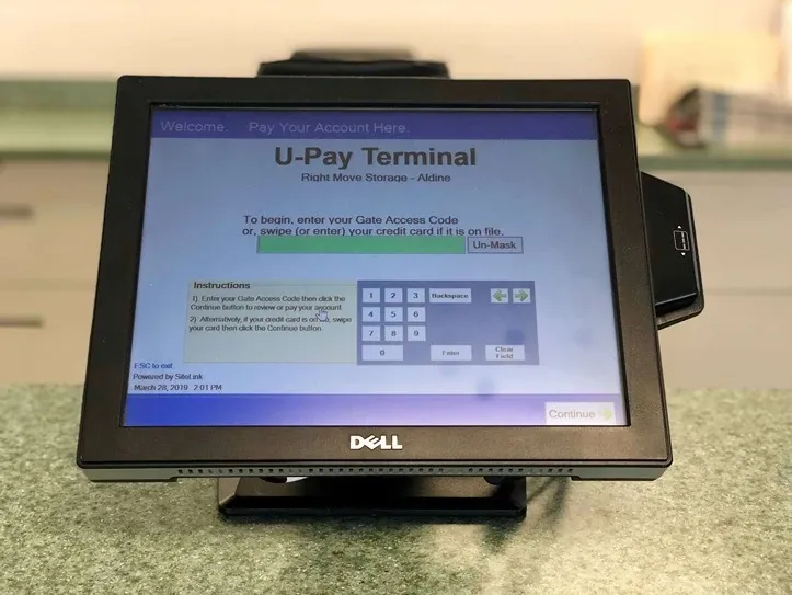 kiosk check in and return