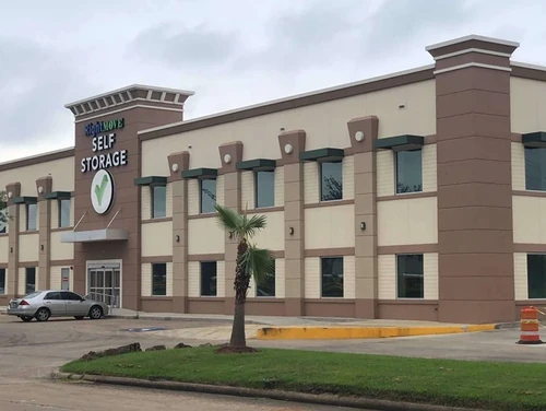 Right Move Storage - Royal Oaks storage facility exterior view