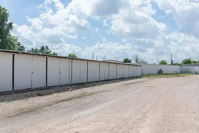 self storage units with swing open doors