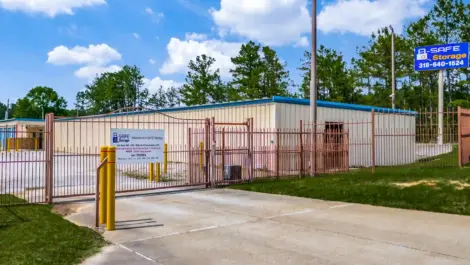 a safe storage units with gated entry