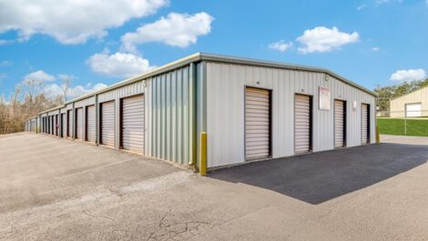 outdoor self storage units