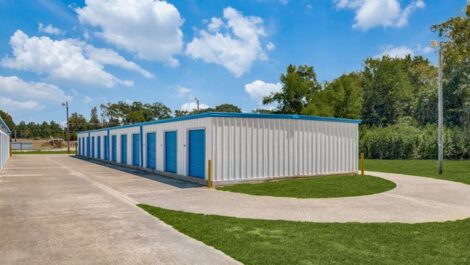 outdoor self storage units