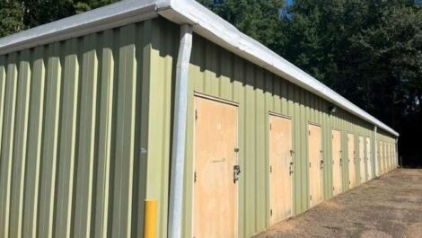 outdoor self storage units