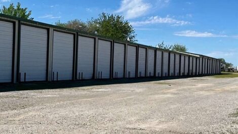 extra large self storage units