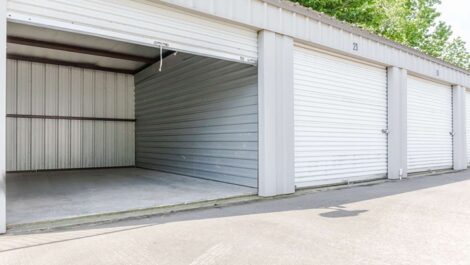 storage unit outdoor with drive up access